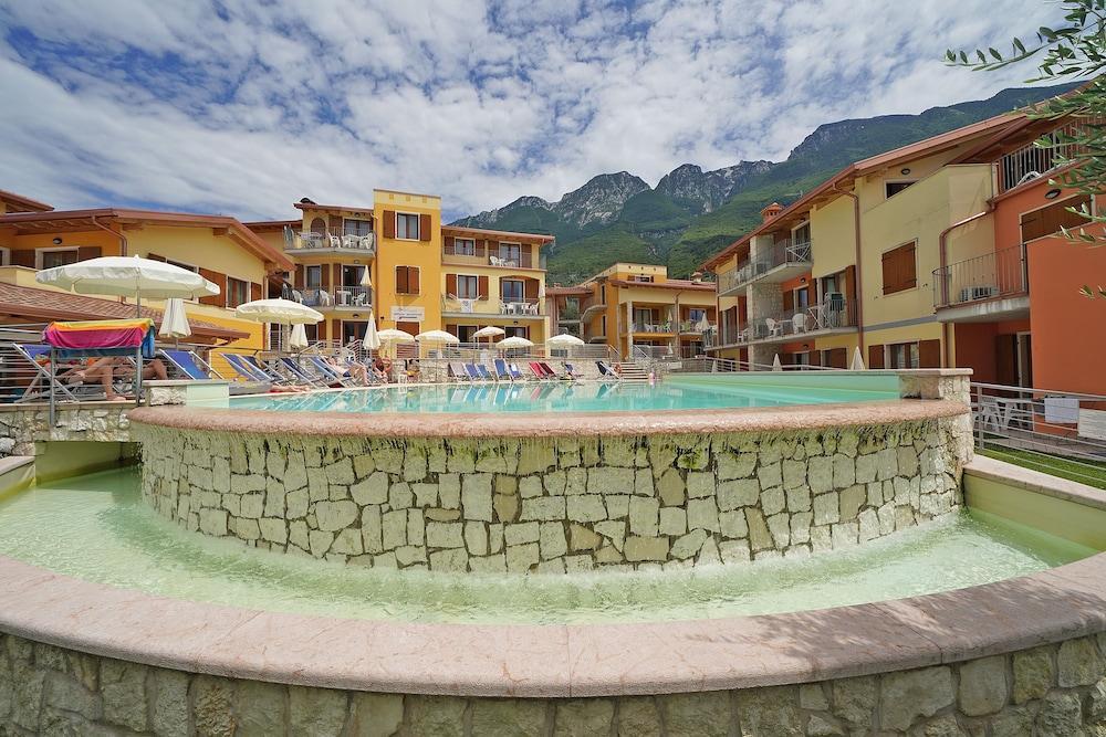 June Stay Lake Garda Brenzone sul Garda Exterior foto