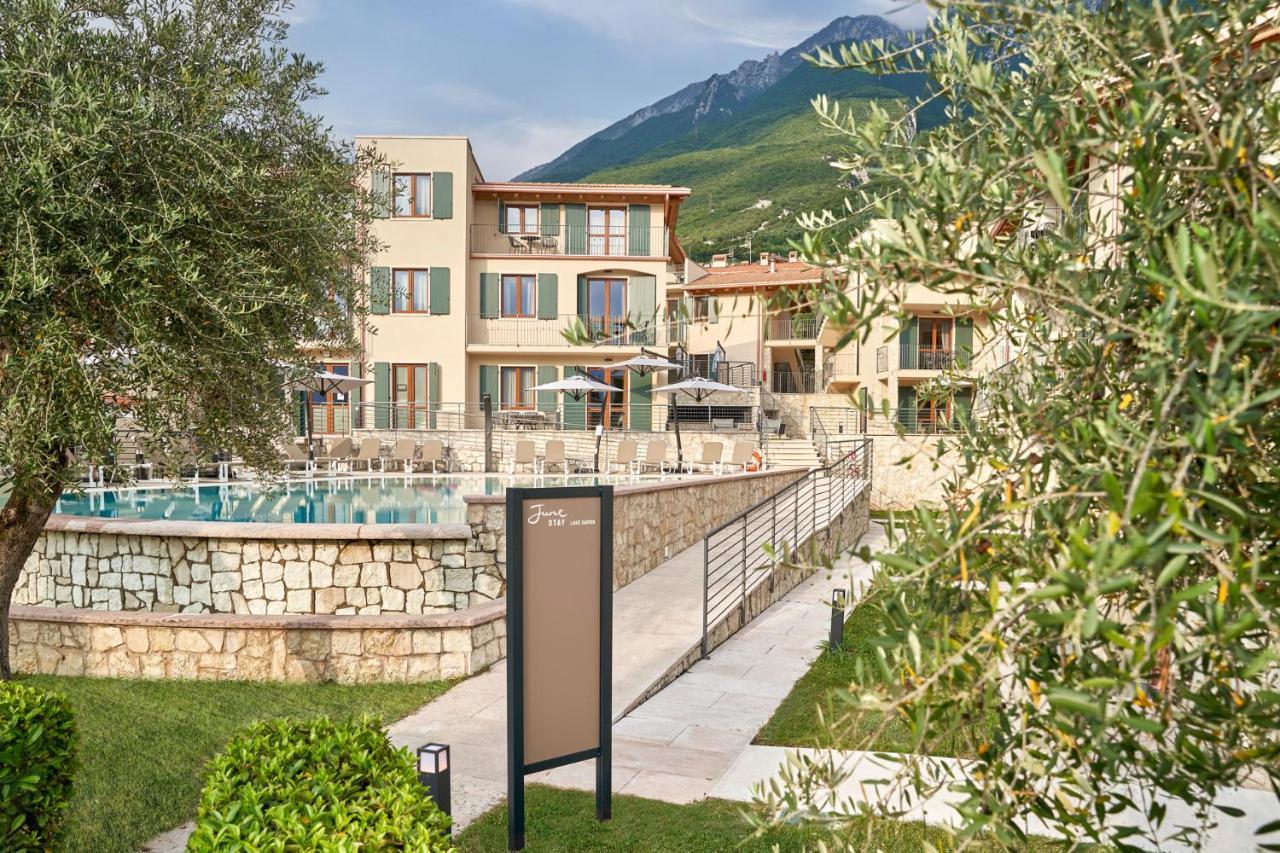 June Stay Lake Garda Brenzone sul Garda Exterior foto