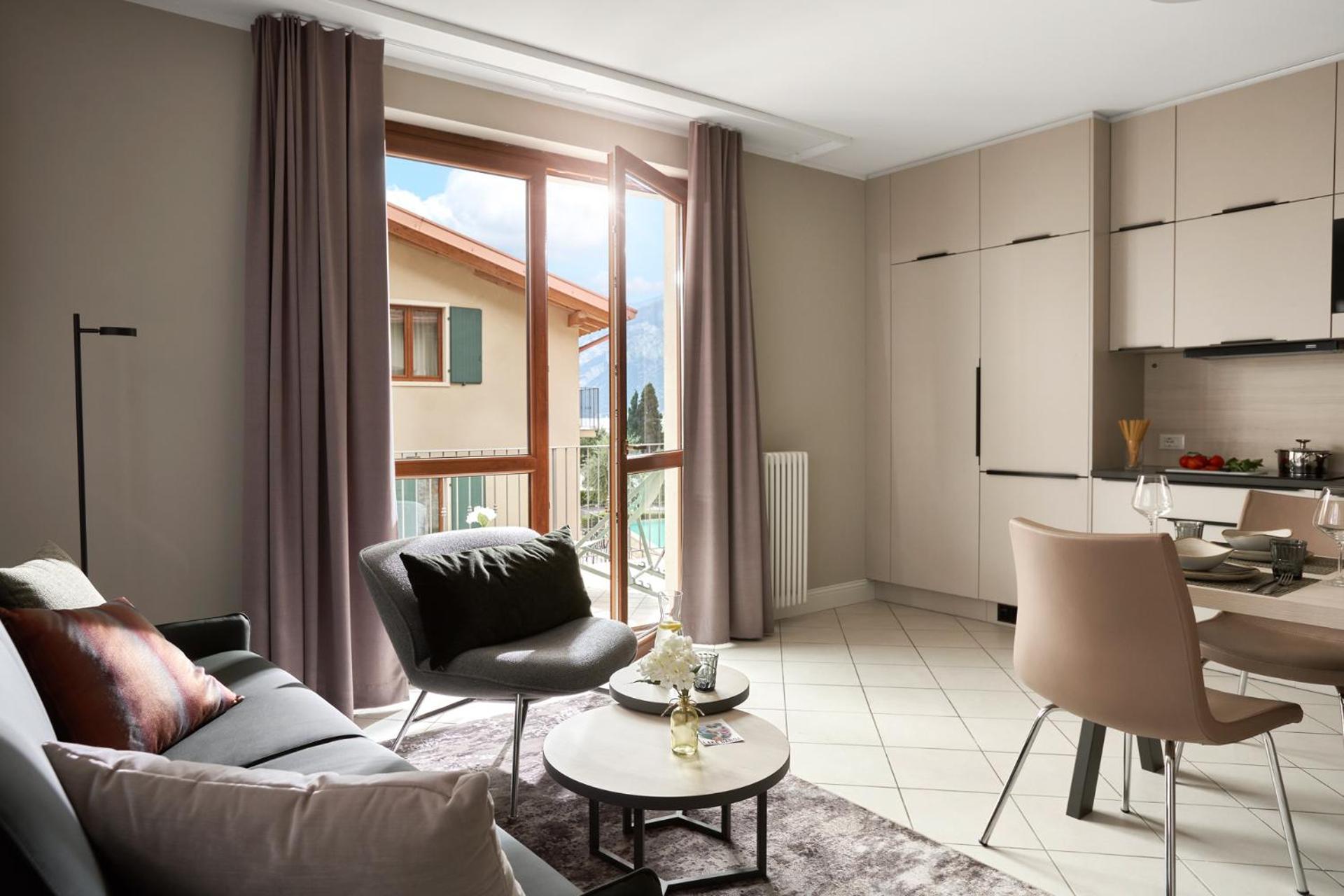 June Stay Lake Garda Brenzone sul Garda Exterior foto