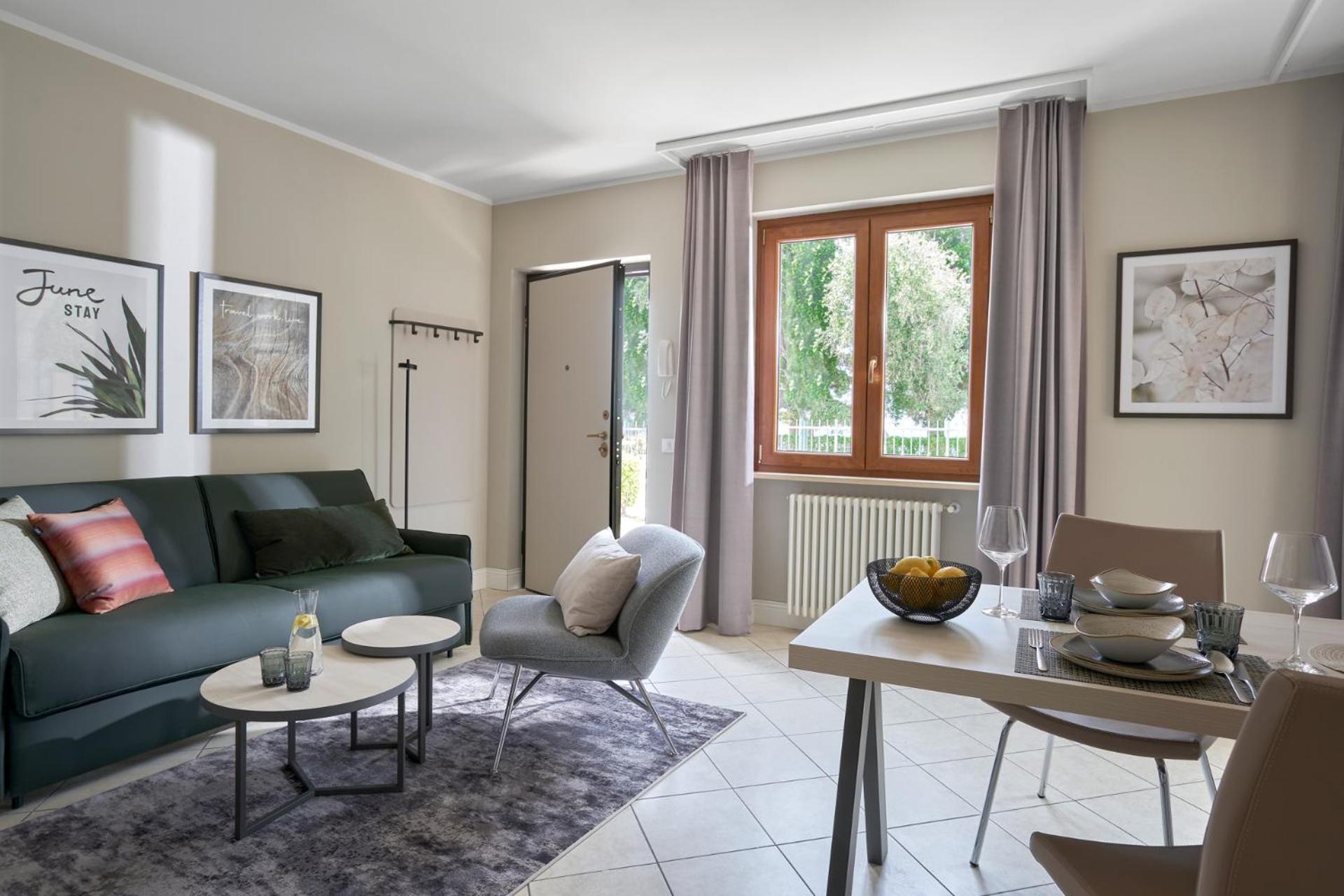 June Stay Lake Garda Brenzone sul Garda Exterior foto